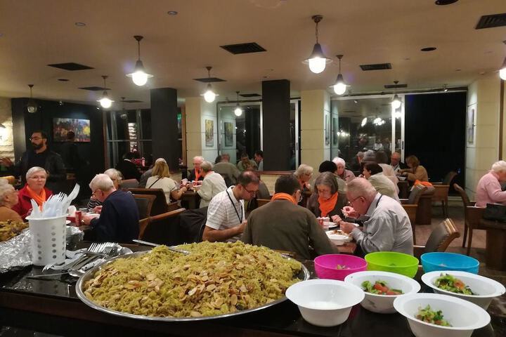 Dining 33 of 46