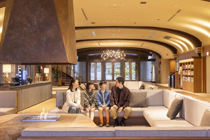 Guest Lobby
