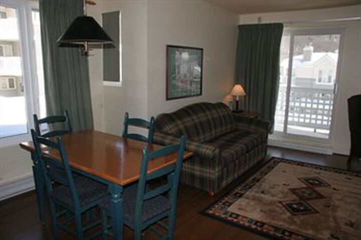 Room 15 of 42