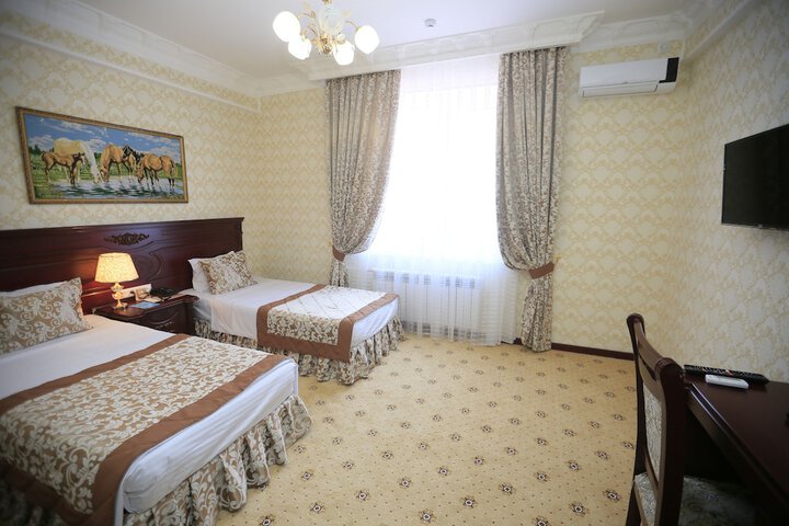 Room 14 of 92