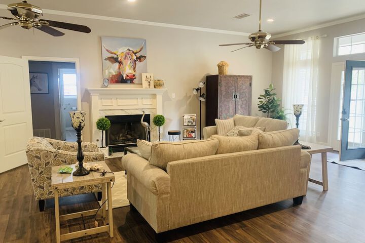 Hotel Interior 48 of 67