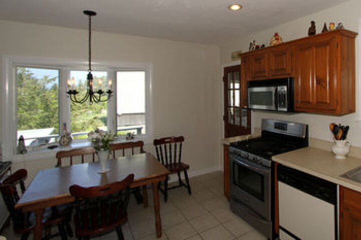 Room 16 of 24