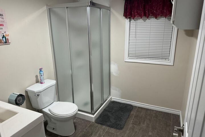 Room 53 of 66