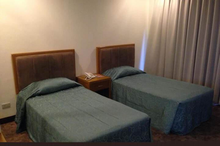 Room 7 of 37