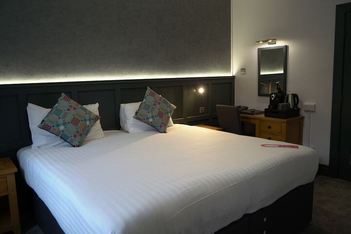 Room 17 of 45