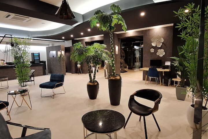 Hotel Interior 20 of 319