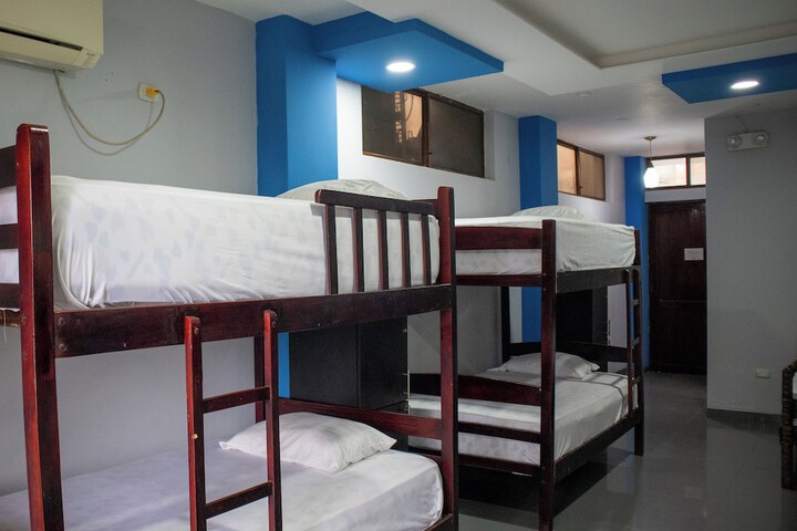 Room 33 of 111