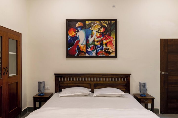 Room 8 of 51