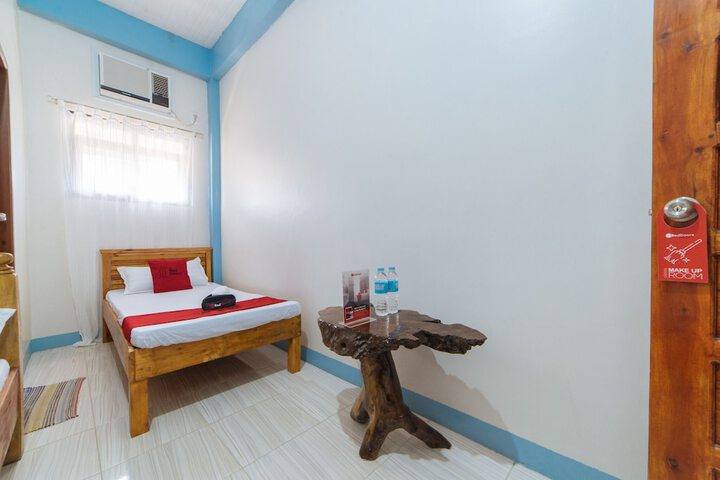Room 21 of 21