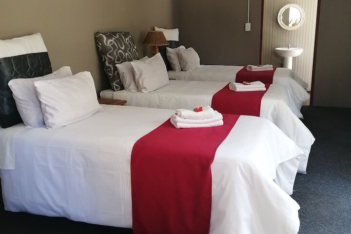 Room 8 of 44