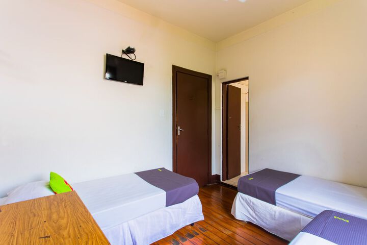 Room 80 of 123
