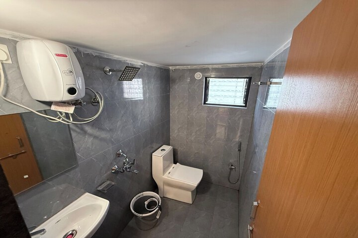 Room 15 of 17
