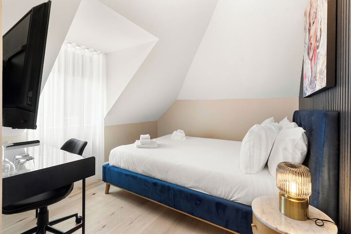 Room 20 of 83