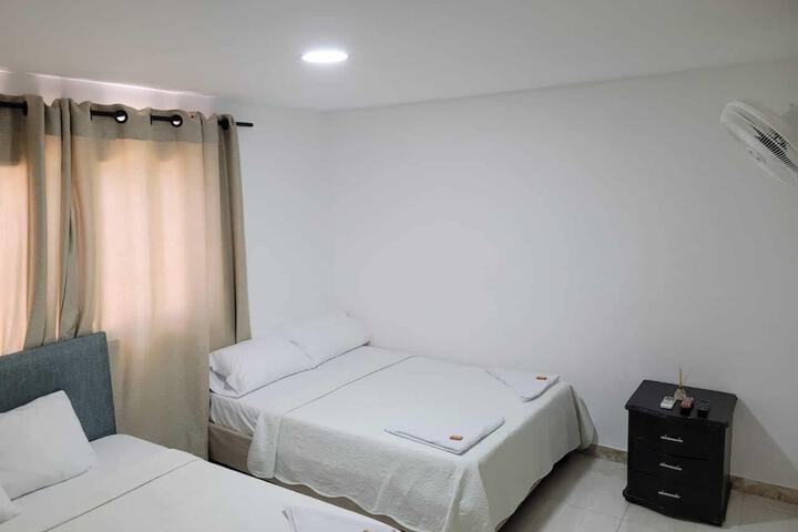 Room 9 of 33