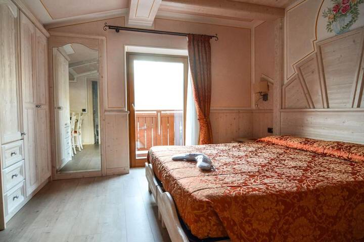 Room 29 of 63