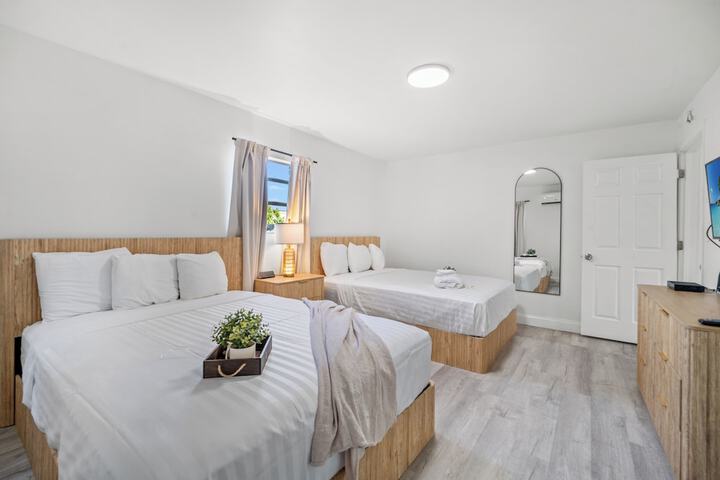 Room 20 of 74