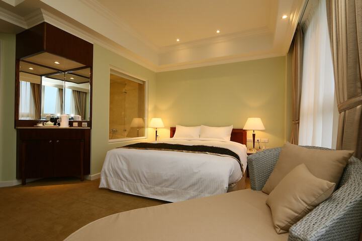 Room 19 of 56