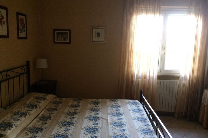 Room 5 of 29