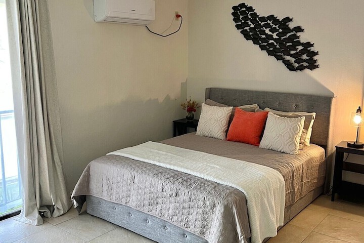 Room 6 of 56
