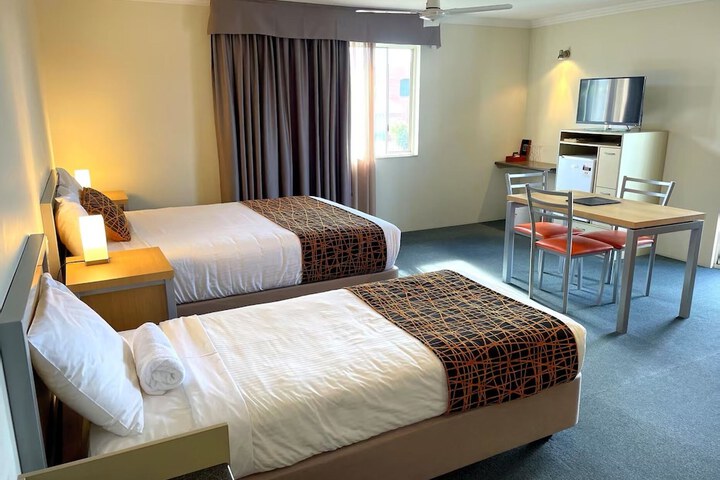 Room 13 of 49