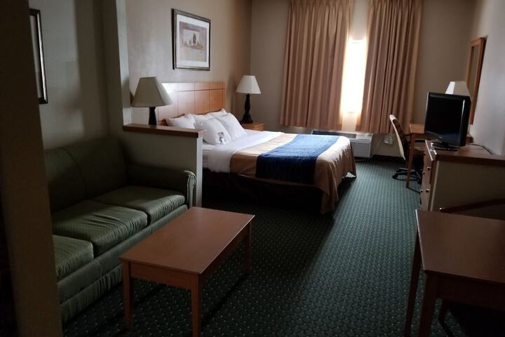 Room 3 of 42