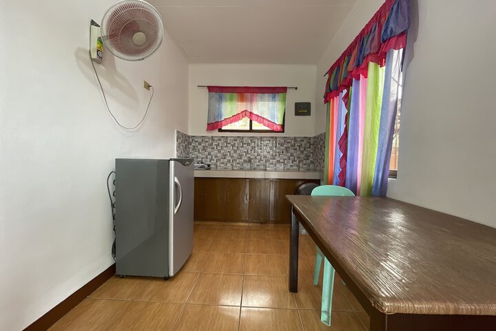 Room 85 of 200
