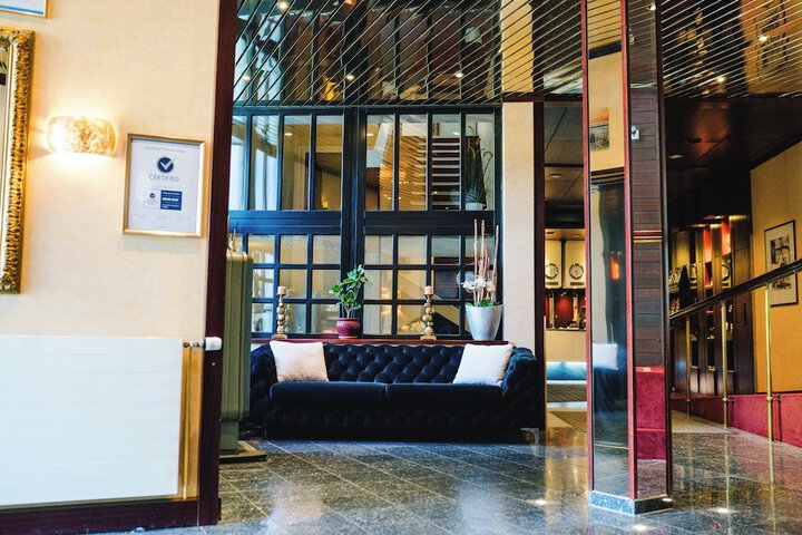 Hotel Interior 3 of 29