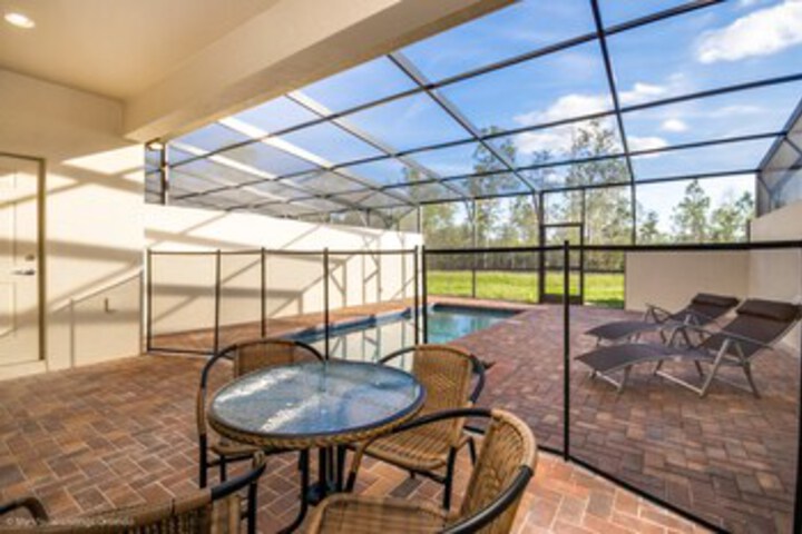 Terrace/Patio 4 of 97