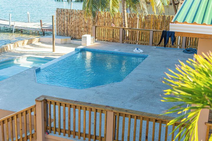 Pool 17 of 58