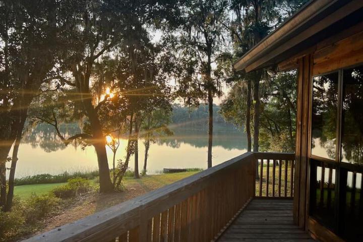 Hammock Lake House - 4BDR Lake Park Valdosta Area