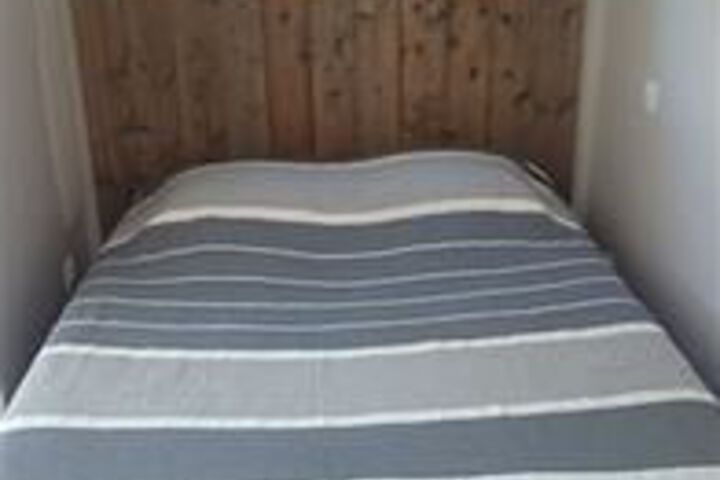 Room 15 of 22