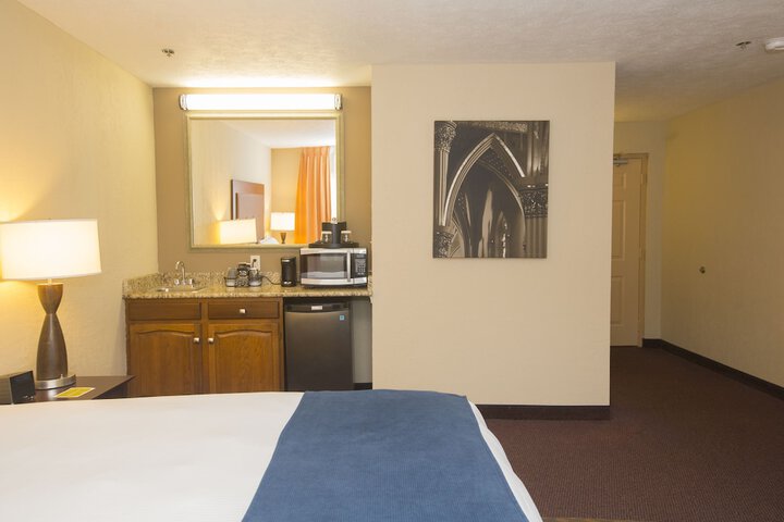 Ivy Court Inn Suites South Bend Bookonline com