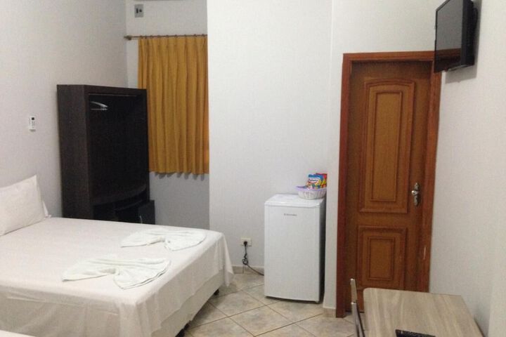 Room 19 of 29