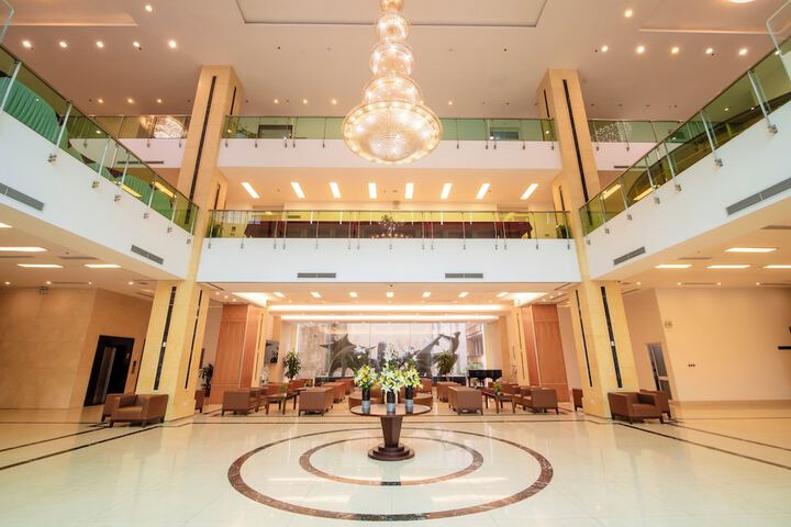 Guest Lobby