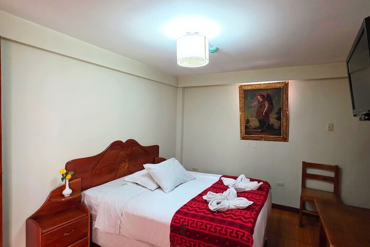 Room 8 of 17