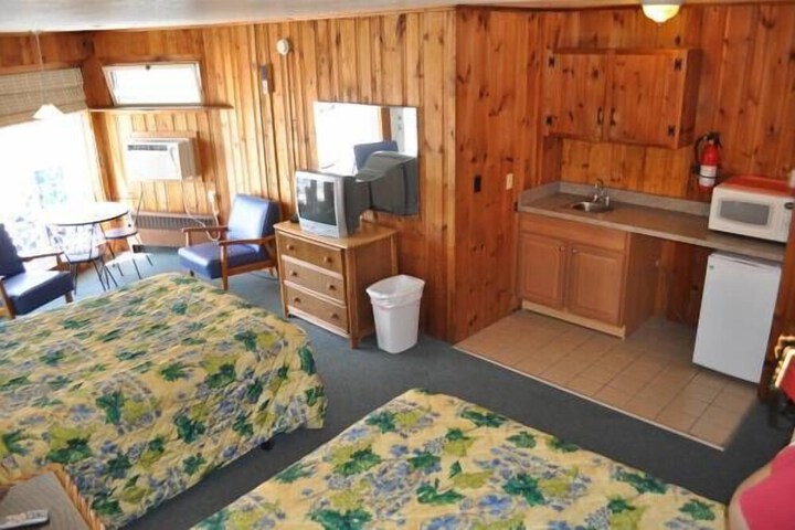 Room 3 of 46