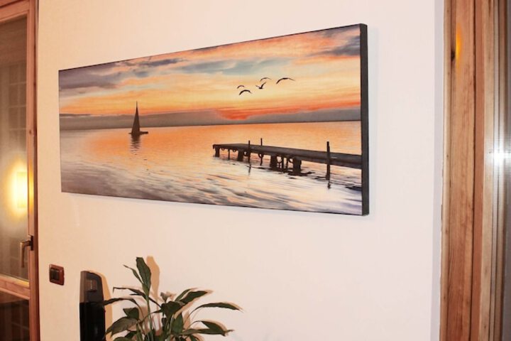 Room 5 of 25
