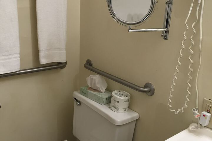 Room 60 of 92