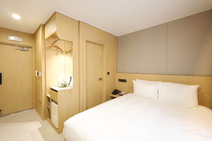Room 41 of 75
