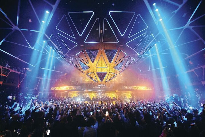 Entertainment 73 of 98