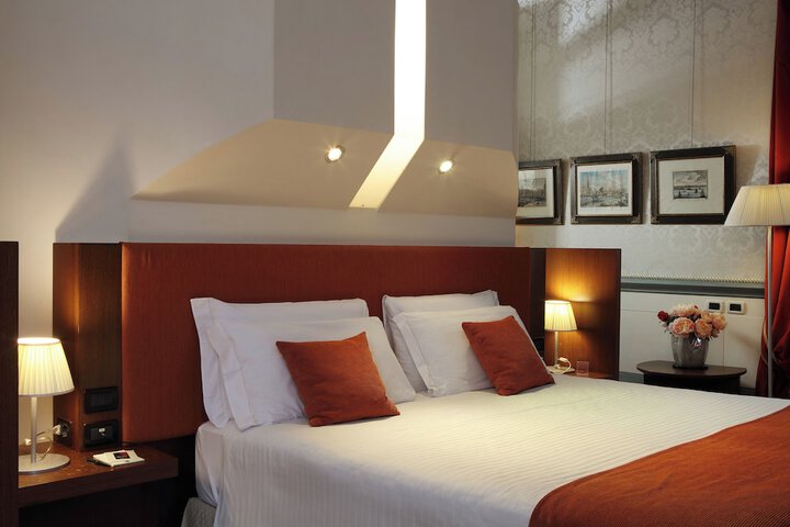 Room 187 of 290