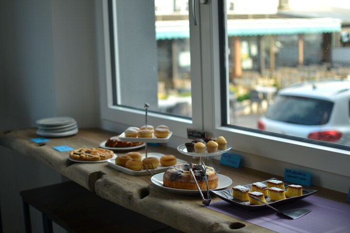 Dining 126 of 159