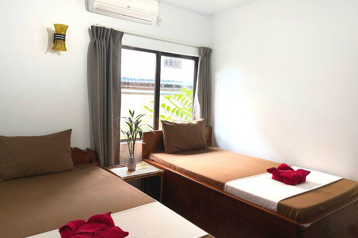 Room 70 of 105