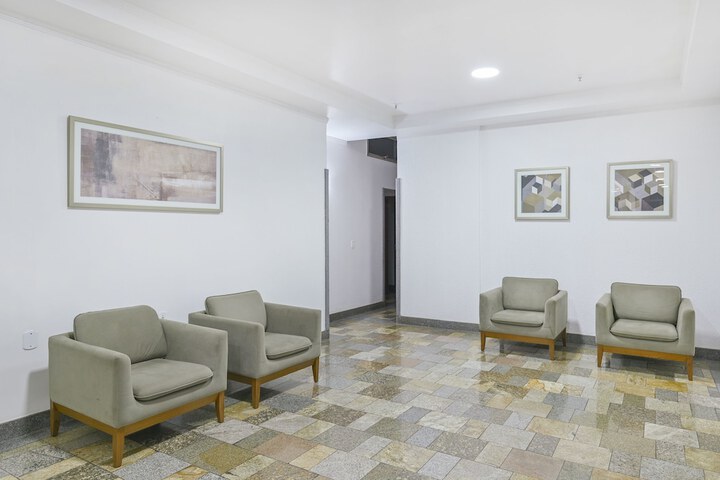 Hotel Interior 6 of 32
