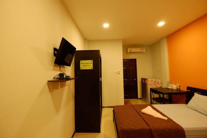 Room 18 of 20