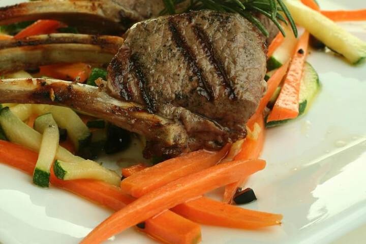 Dining 44 of 55