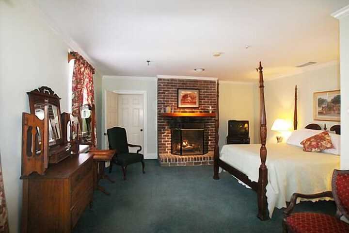 Room 79 of 170