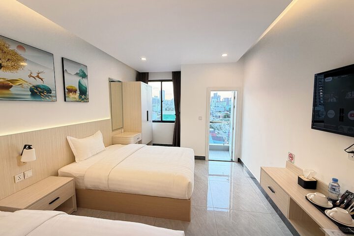 Room 38 of 68