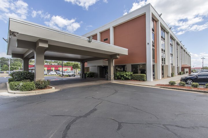 Hotel 10 of 16