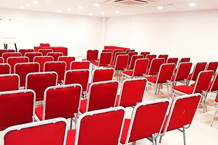 Ballroom/Hall 32 of 34